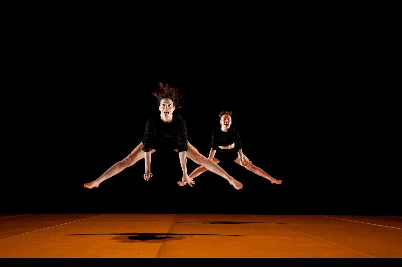 Pardon! (¡Perdón!) (danza contemporánea, en Teatro Victoria)