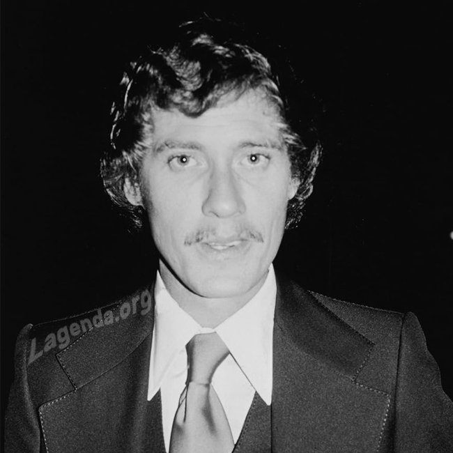 Homenaje a Lino Perreto