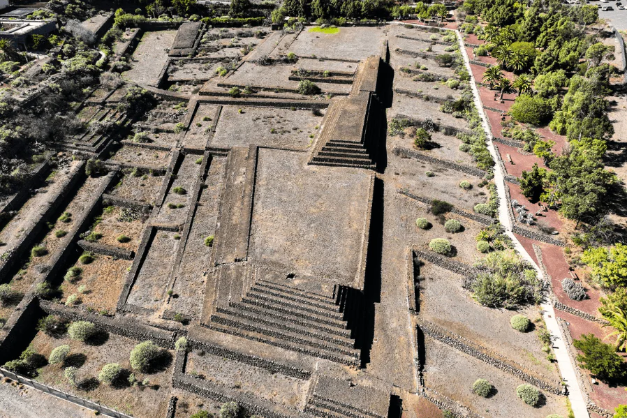 XXIV Simposio de Centros Históricos y Patrimonio de Canarias «Cuatro Esquinas. Lugar de encrucijadas: Patrimonio y Paisaje»